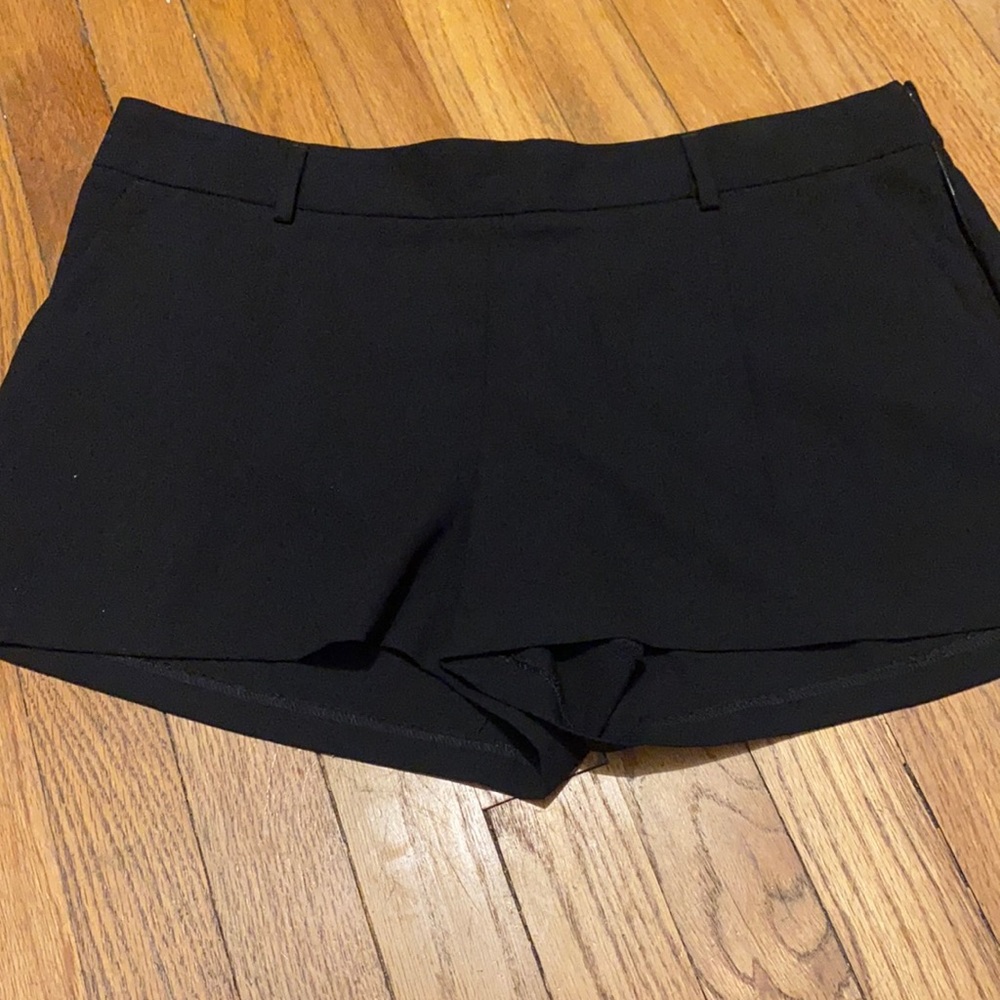 Women’s express shorts